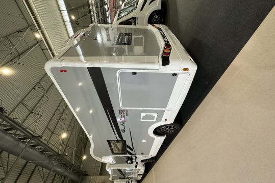 TudelaCaravaning Autocaravana Glamys 320 exterior atras IMG_8670